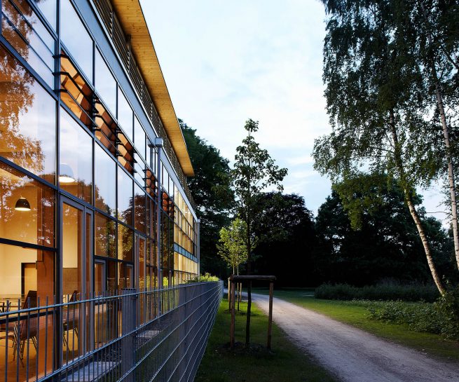 TG Jenfeld bei Nacht 2